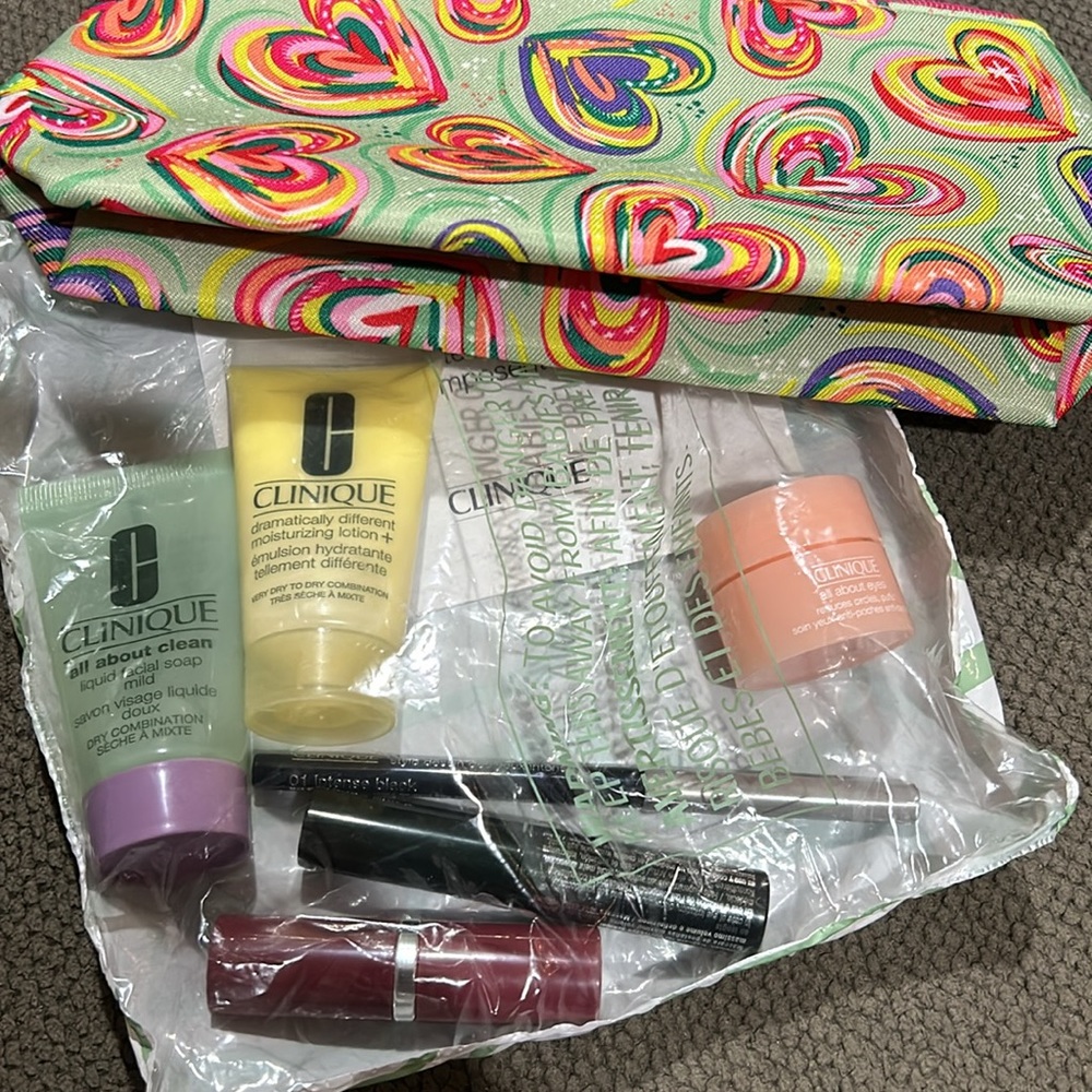 Clinique bundle - Picture 4 of 4
